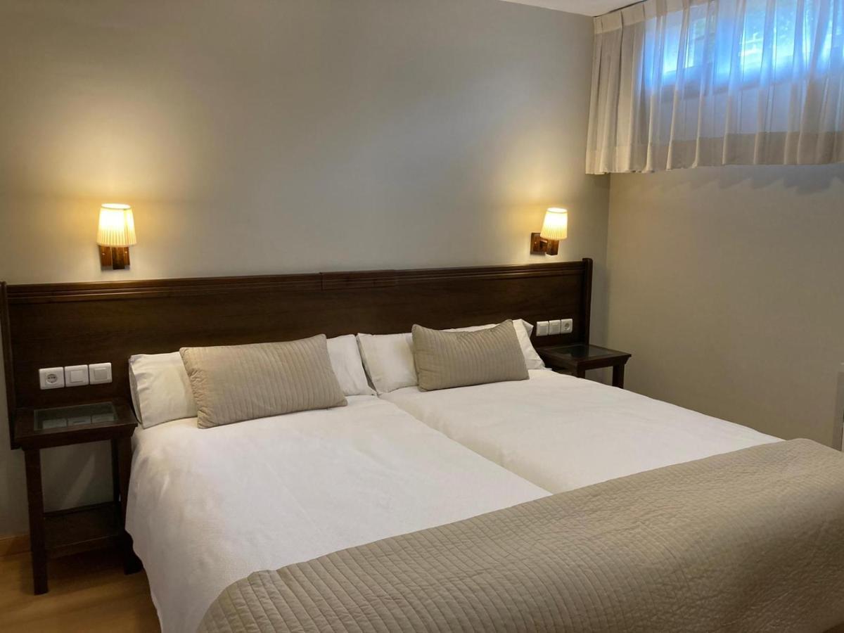 Apartamentos Aldea Del Puente Cangas de Onis Exterior photo
